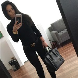 Meet your Posher, Leah